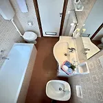 Torre Cantore 69 - Ovest - Porto - Genovabb It Γένοβα