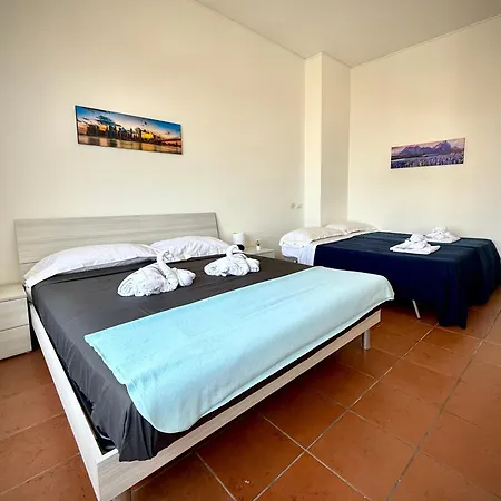 Torre Cantore 69 - Ovest - Porto - Genovabb It شقة